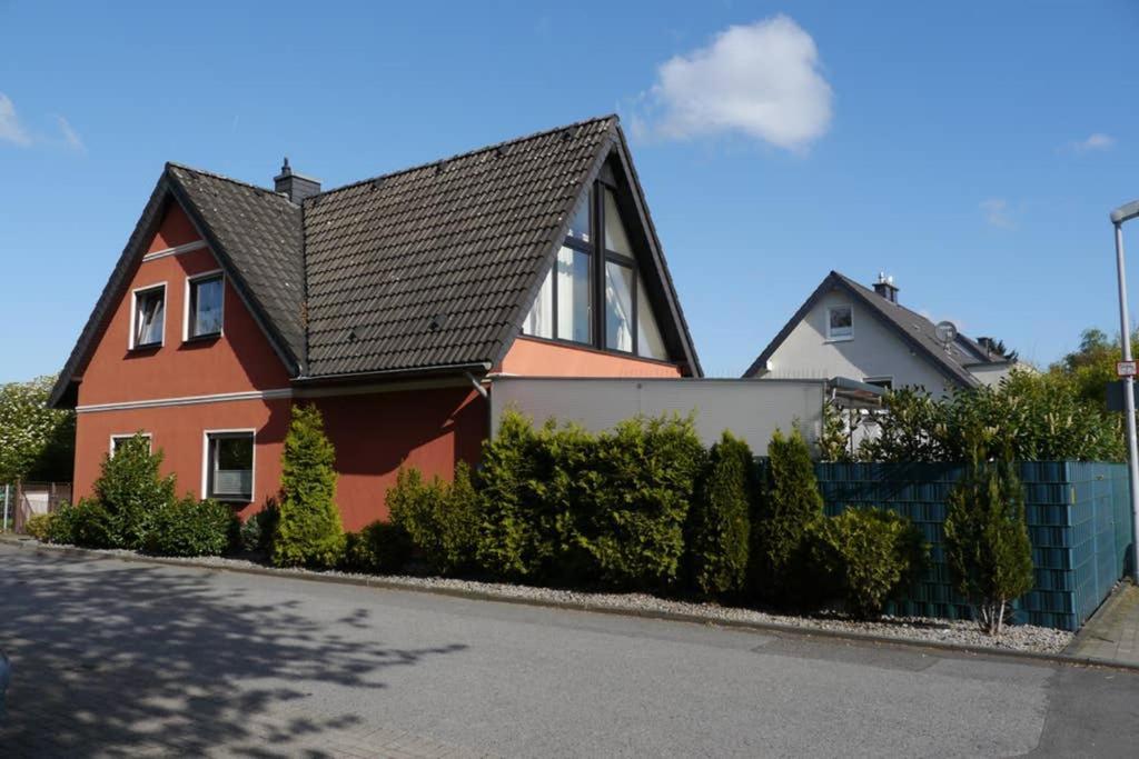 Ferienwohnung Haus Ruhrgebiet Muelheim an der Ruhr Luaran gambar